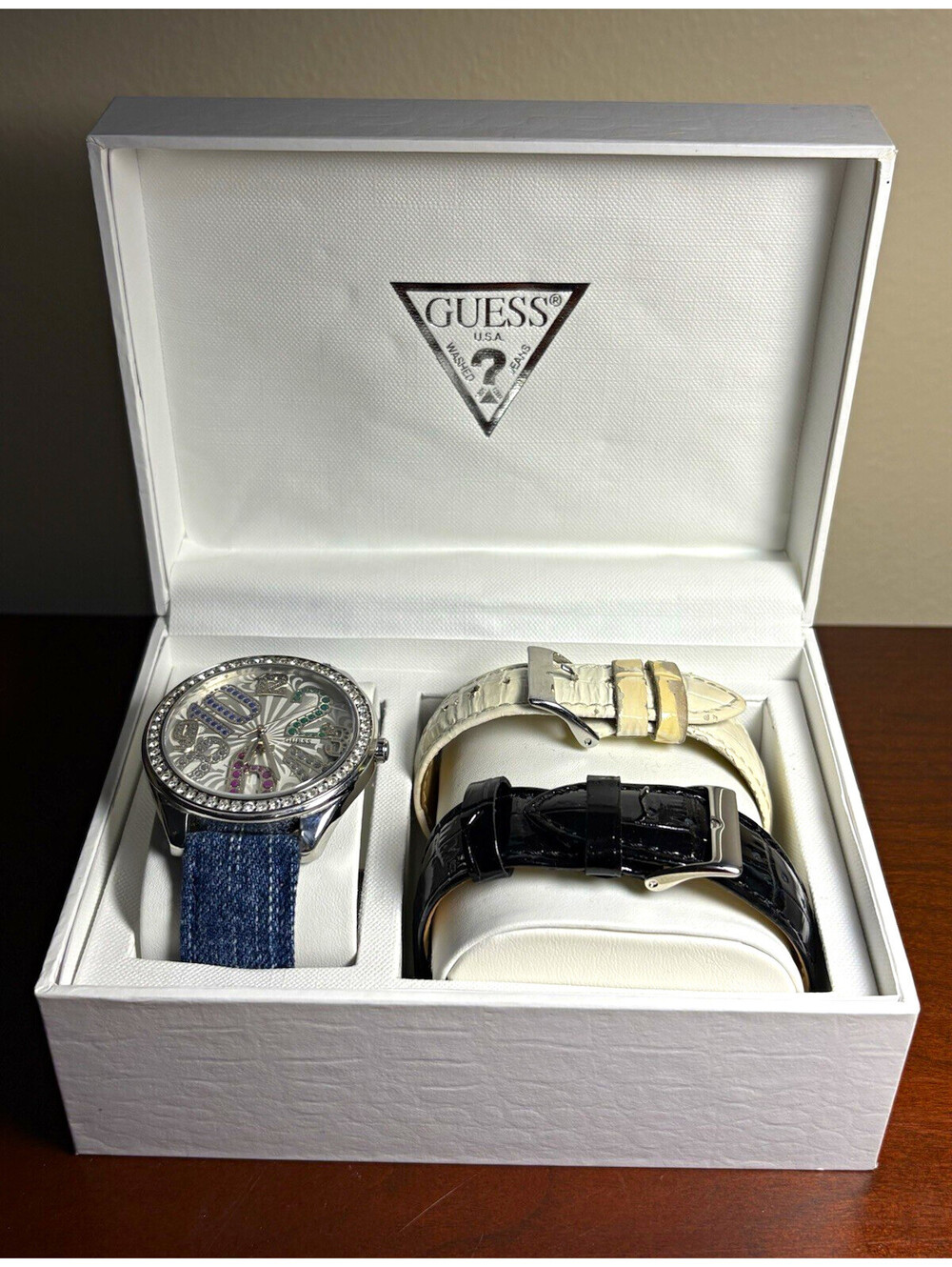 GUESS W12067L1 Women’s Interchangeable Strap Watch Set RUNNING 3 Straps (2 new)